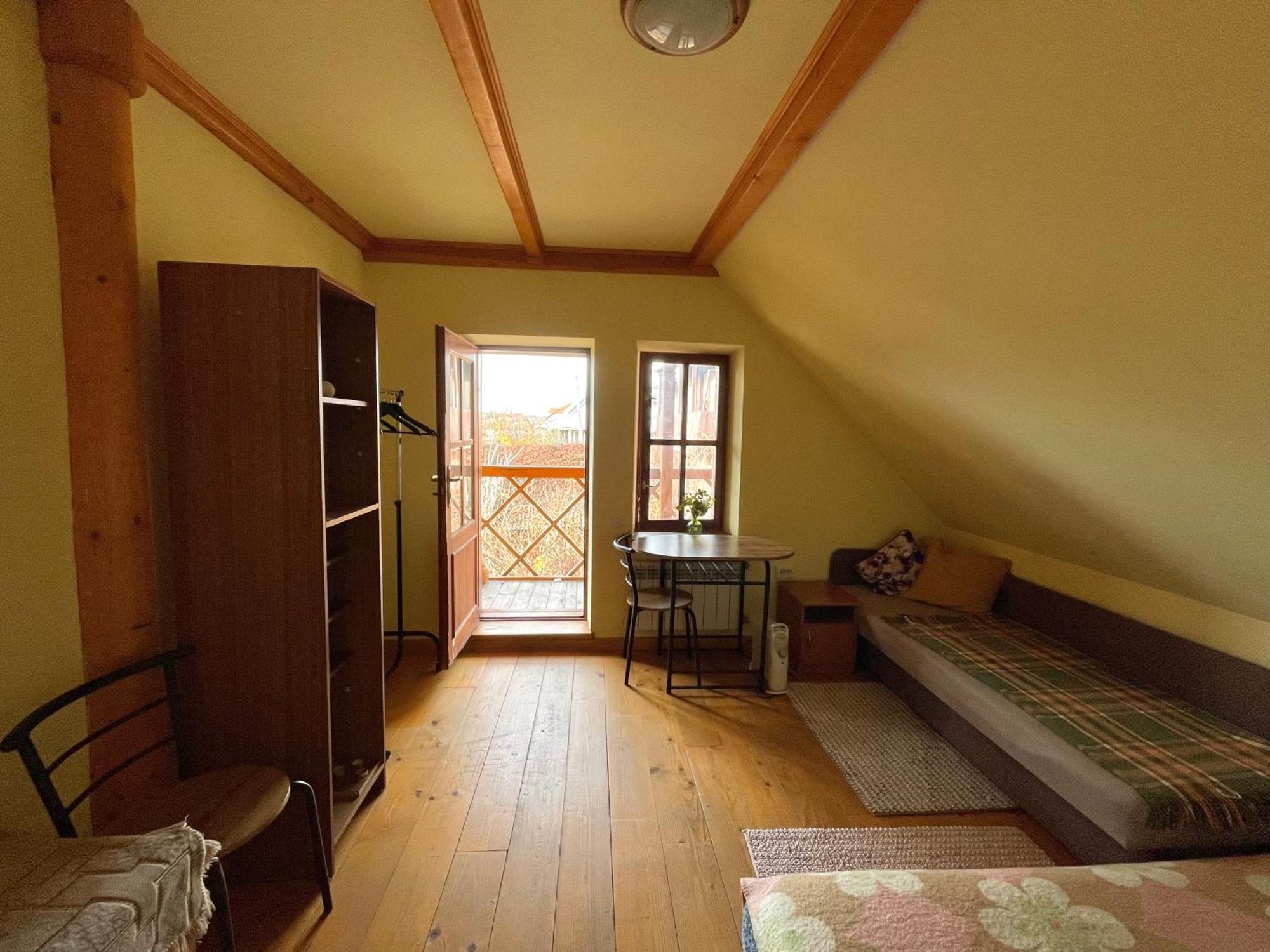 Tisnyi 7 Guest House Каменец-Подольский Экстерьер фото